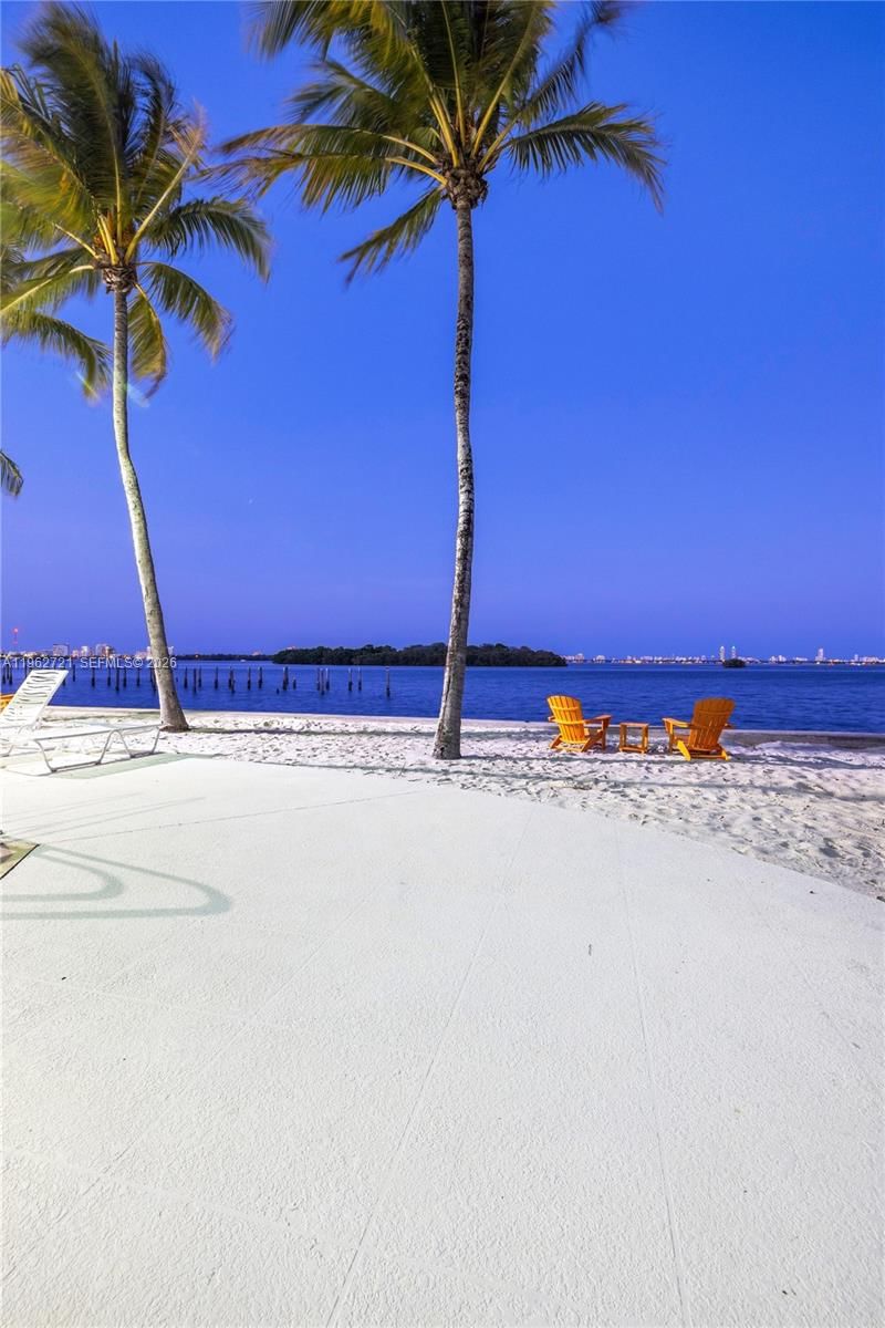 Real estate property located at 680 64th St APH3, Miami-dade, Nirvana Condo No One Cond, Miami, FL