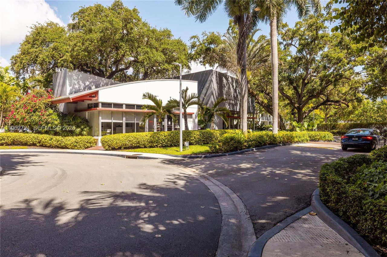 Real estate property located at 680 64th St APH3, Miami-dade, Nirvana Condo No One Cond, Miami, FL