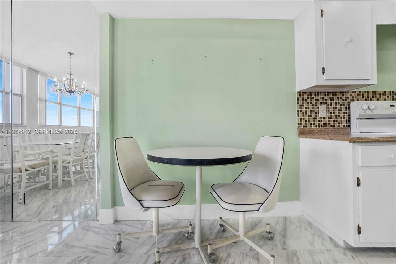 Real estate property located at 100 Golden Isles Dr #808, Broward, Lake Point Tower Condomin, Hallandale Beach, FL