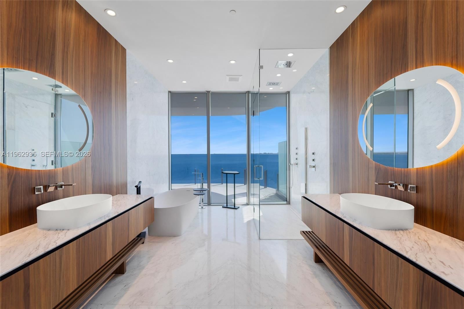 Real estate property located at 5 Grove Isle Dr. M401, Miami-dade, Vita At Grove Isle, Coconut Grove, FL