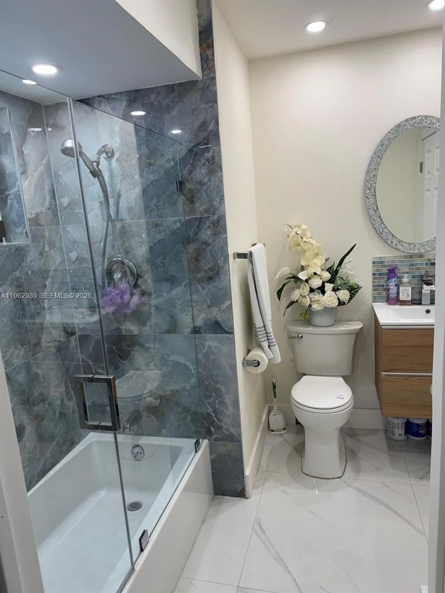Real estate property located at 19234 121st Ct, Miami-dade, Lime Grove Estates Sec 2, Miami, FL