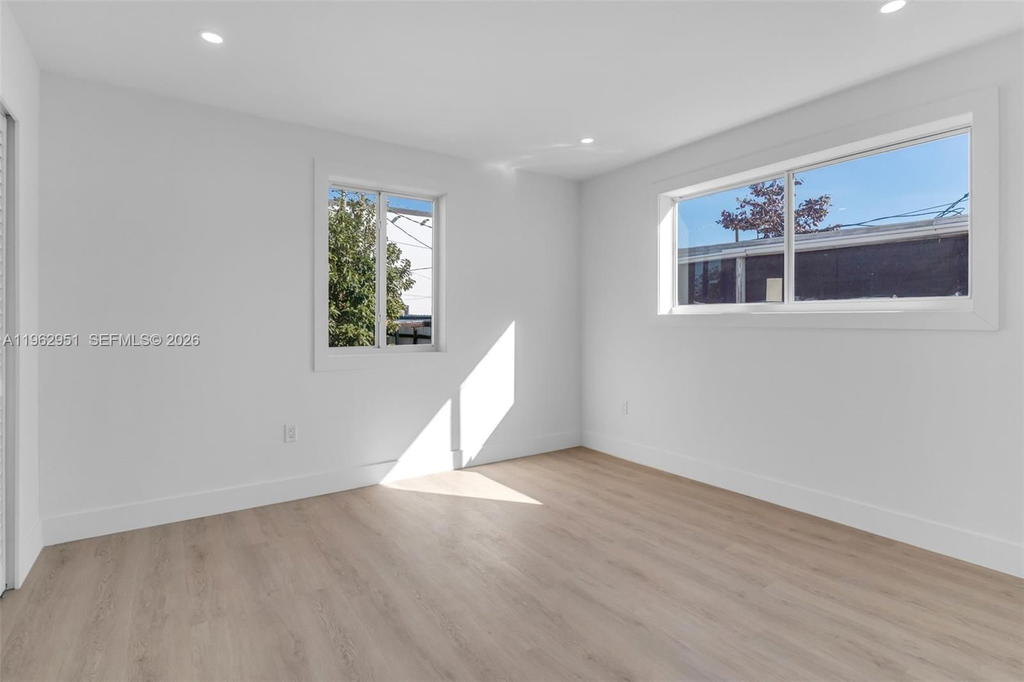 Real estate property located at 5941 6th Ave, Miami-dade, Gratigny Heights 2nd Addn, Hialeah, FL