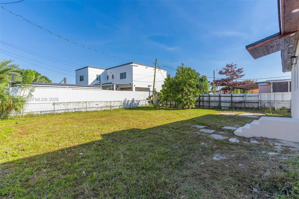 Real estate property located at 5941 6th Ave, Miami-dade, Gratigny Heights 2nd Addn, Hialeah, FL