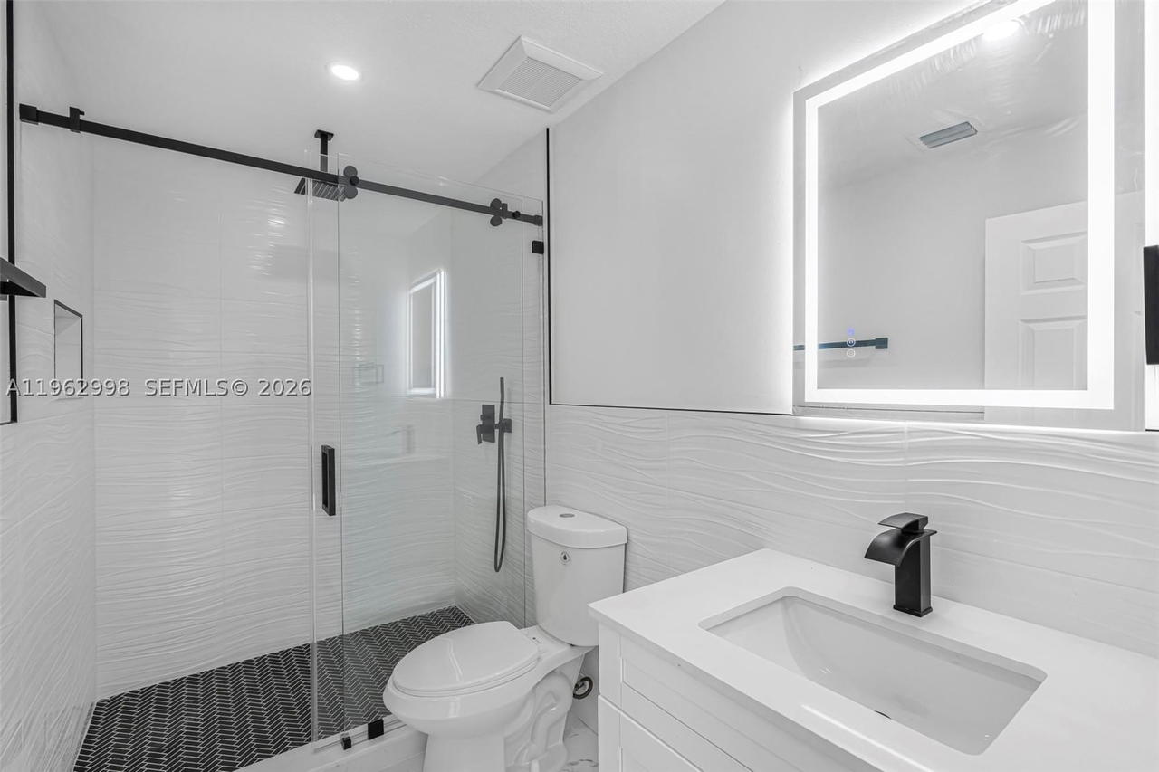 Real estate property located at 2901 92nd Ave, Miami-dade, Coral Gables Heights, Miami, FL