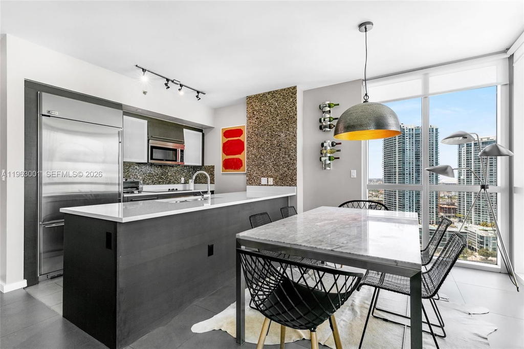 Real estate property located at 55 6th St #3101, Miami-dade, 500 Brickell West Condo, Miami, FL