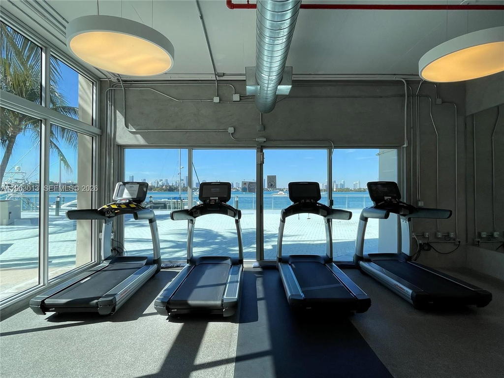 Real estate property located at 1200 West Ave #1418, Miami-dade, Mirador 1200 Condo, Miami Beach, FL