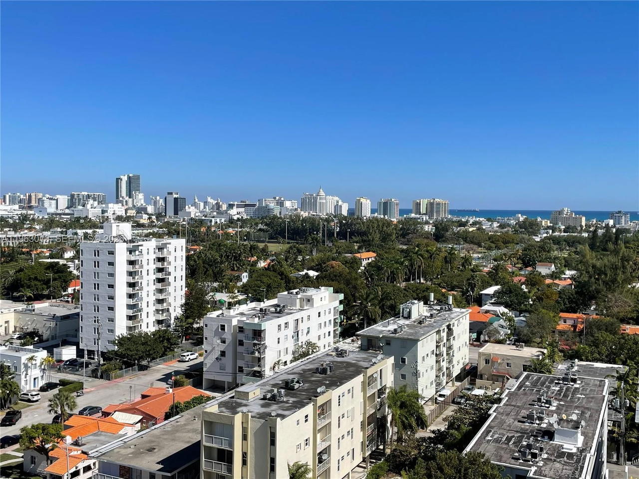 Real estate property located at 1200 West Ave #1418, Miami-dade, Mirador 1200 Condo, Miami Beach, FL