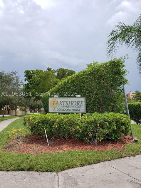 Real estate property located at 8540 Sherman Cir #204, Broward, Lakeshore At University P, Miramar, FL