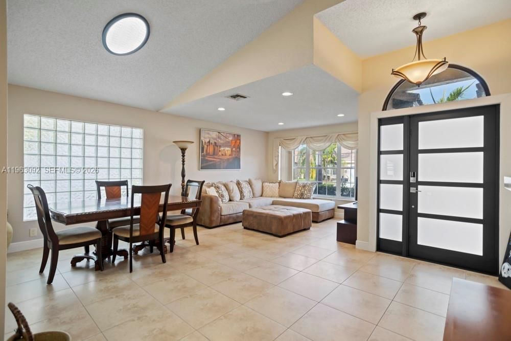 Real estate property located at 17912 12th Ct, Broward, Silver Lakes Phase Ii Rep, Pembroke Pines, FL