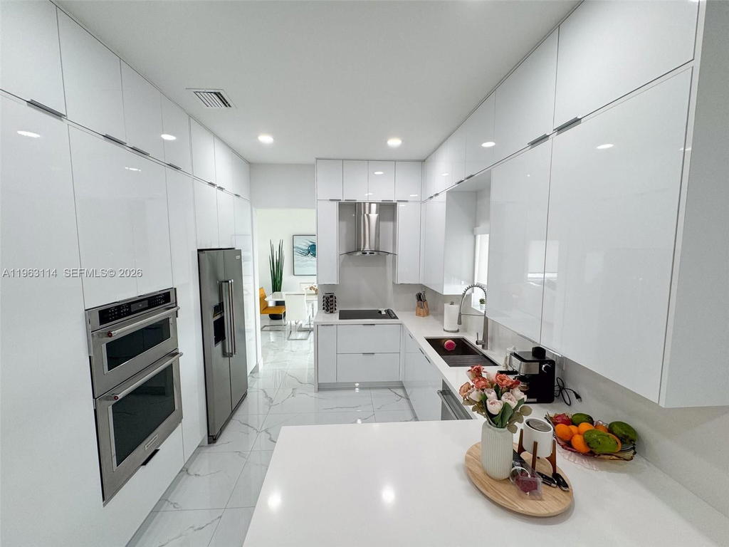 Real estate property located at 1533 154th Path, Miami-dade, Santa Monica Estates, Miami, FL