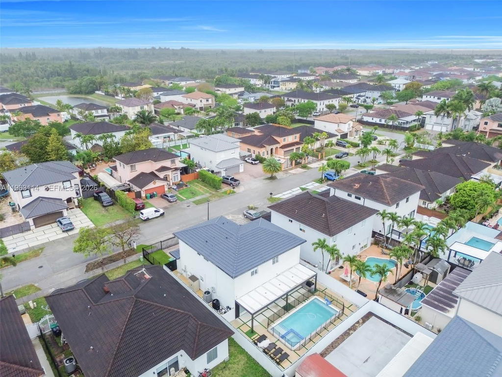 Real estate property located at 1533 154th Path, Miami-dade, Santa Monica Estates, Miami, FL