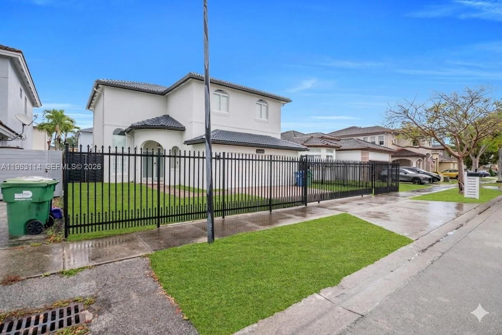 Real estate property located at 1533 154th Path, Miami-dade, Santa Monica Estates, Miami, FL