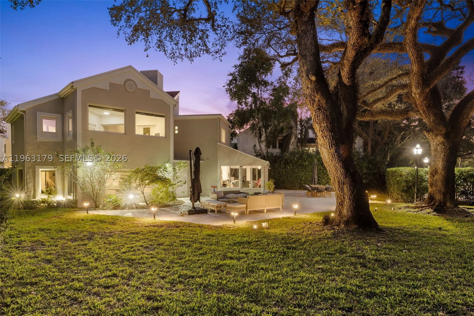 Real estate property located at 1961 Oak Haven Cir, Miami-dade, Oak Haven Sec 2, Miami, FL