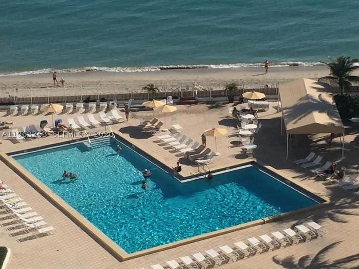 Real estate property located at 3505 Ocean Dr #502, Broward, Alexander Towers Condo, Hollywood, FL