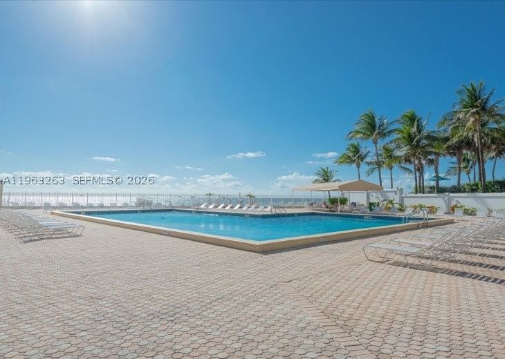 Real estate property located at 3505 Ocean Dr #502, Broward, Alexander Towers Condo, Hollywood, FL