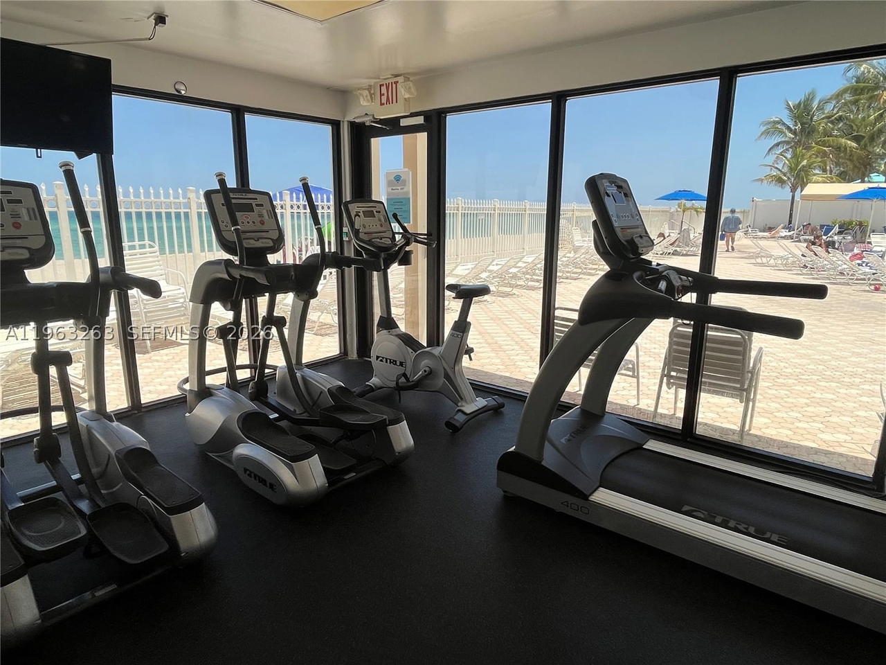 Real estate property located at 3505 Ocean Dr #502, Broward, Alexander Towers Condo, Hollywood, FL