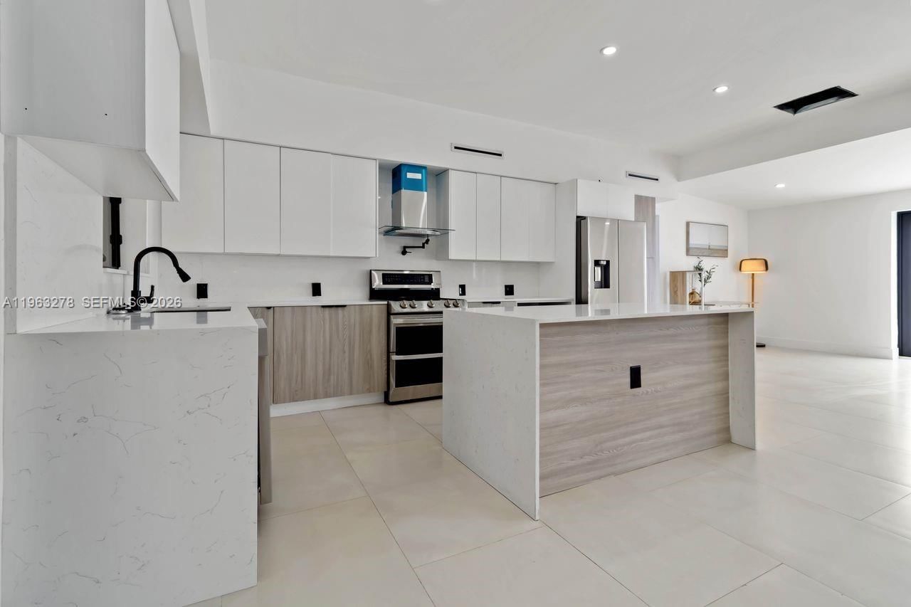 Real estate property located at 221 4th St, Broward, Hallandale Heights, Hallandale Beach, FL