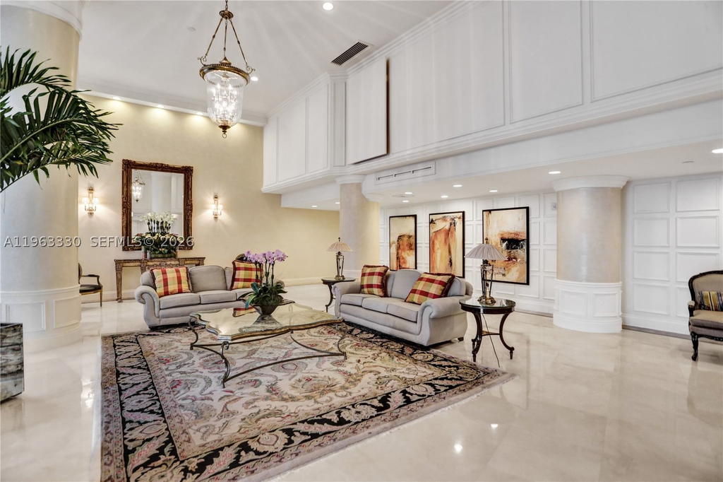 Real estate property located at 3530 Mystic Pointe Dr #2202, Miami-dade, Mystic Pointe Tower 500 C, Aventura, FL