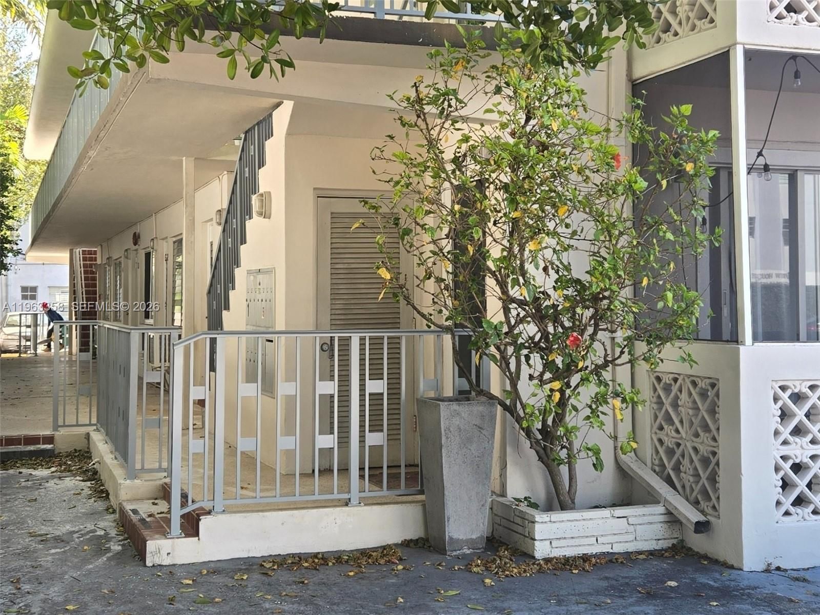 Real estate property located at 1021 Michigan Ave #9, Miami-dade, Windsor Terrace Condo, Miami Beach, FL