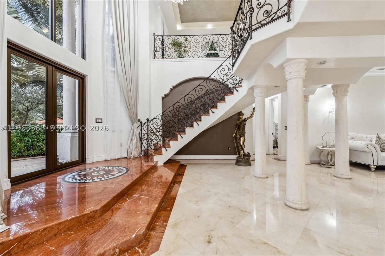 Real estate property located at 8200 163rd St, Miami-dade, 6th Addn To Royal Oaks, Miami Lakes, FL