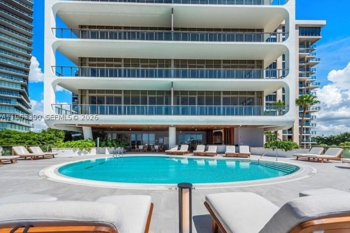 Real estate property located at 2655 Bayshore Dr #706, Miami-dade, Mr. C Residences, Miami, FL