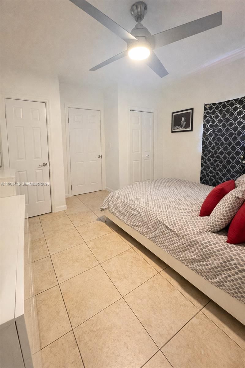 Real estate property located at 5724 Mckinley St, Broward, Hollywood Country Estates, Hollywood, FL
