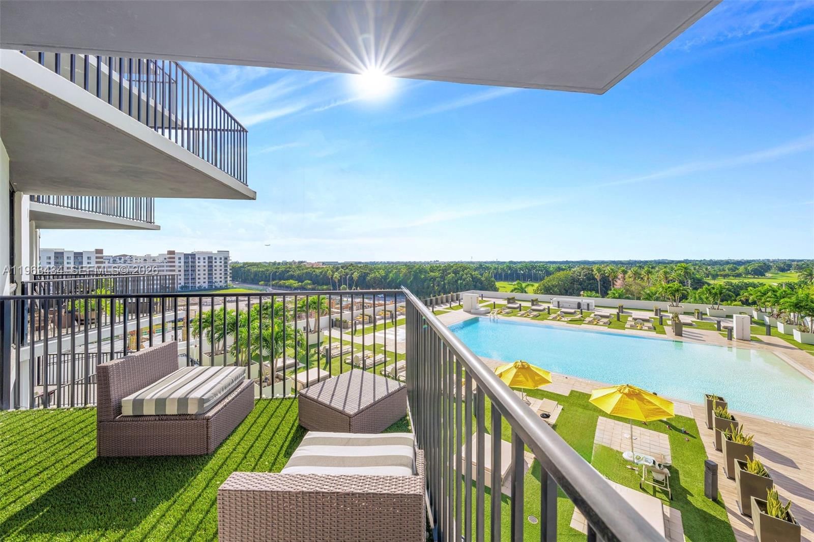 Real estate property located at 5252 85th Ave #504, Miami-dade, 5252 Paseo Condo, Doral, FL