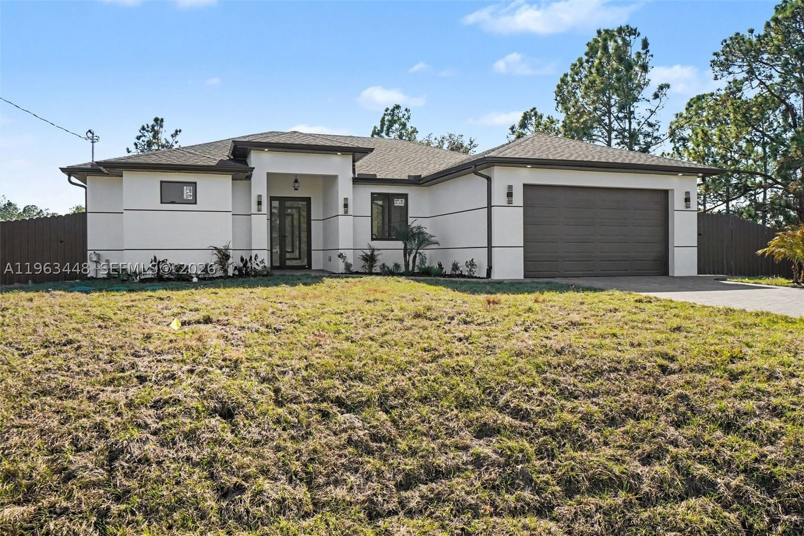 Real estate property located at 369 Woodburn, Lee, Greenbriar Unit 21, Lehigh Acres, FL