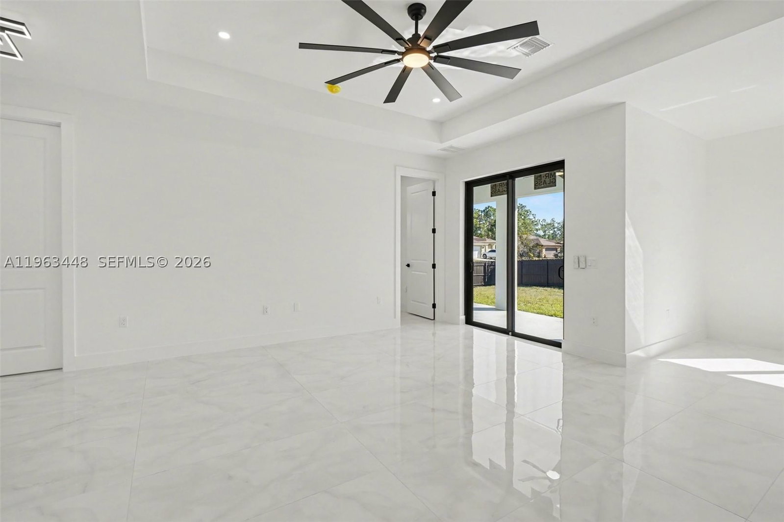 Real estate property located at 369 Woodburn, Lee, Greenbriar Unit 21, Lehigh Acres, FL