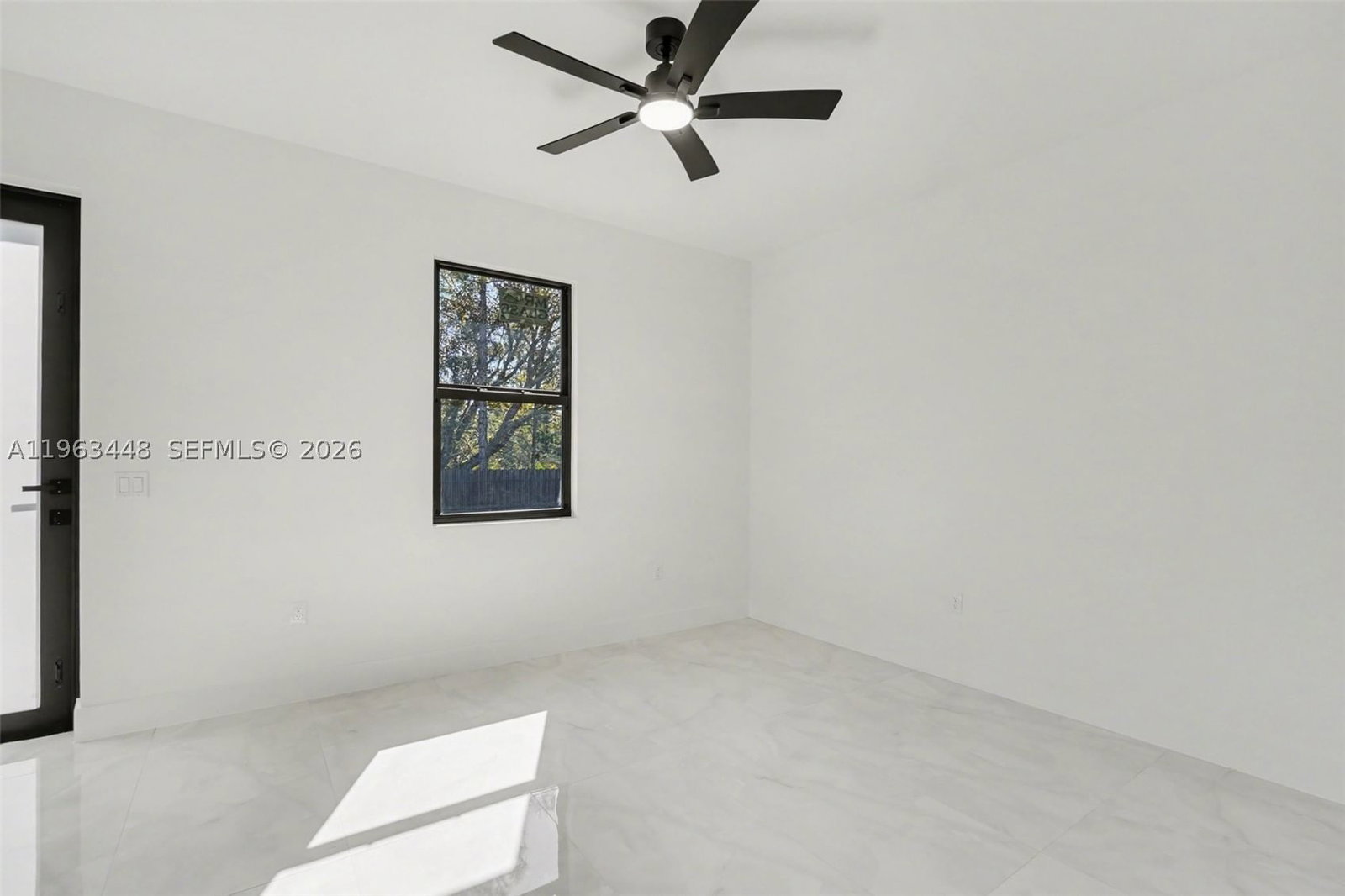 Real estate property located at 369 Woodburn, Lee, Greenbriar Unit 21, Lehigh Acres, FL