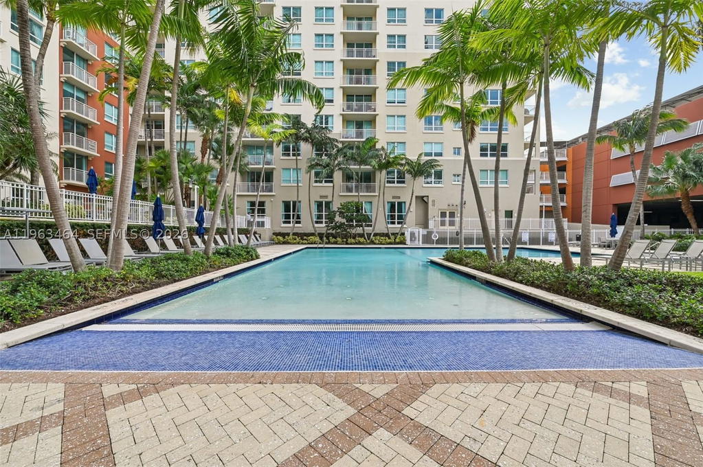 Real estate property located at 2000 Bayshore Dr #304, Miami-dade, Cite Condo, Miami, FL