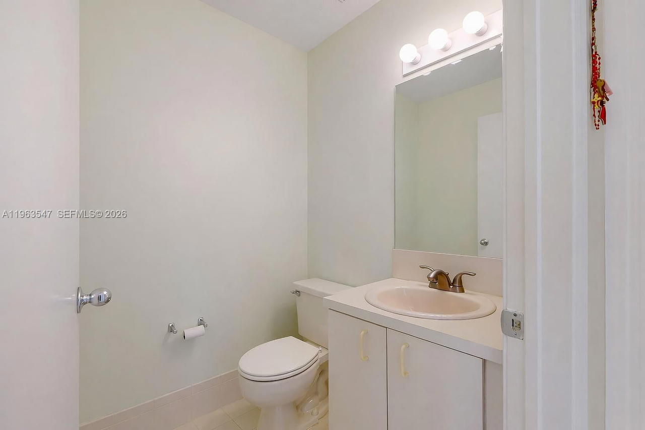 Real estate property located at 6322 112th Pl, Miami-dade, Coral Creek, Miami, FL