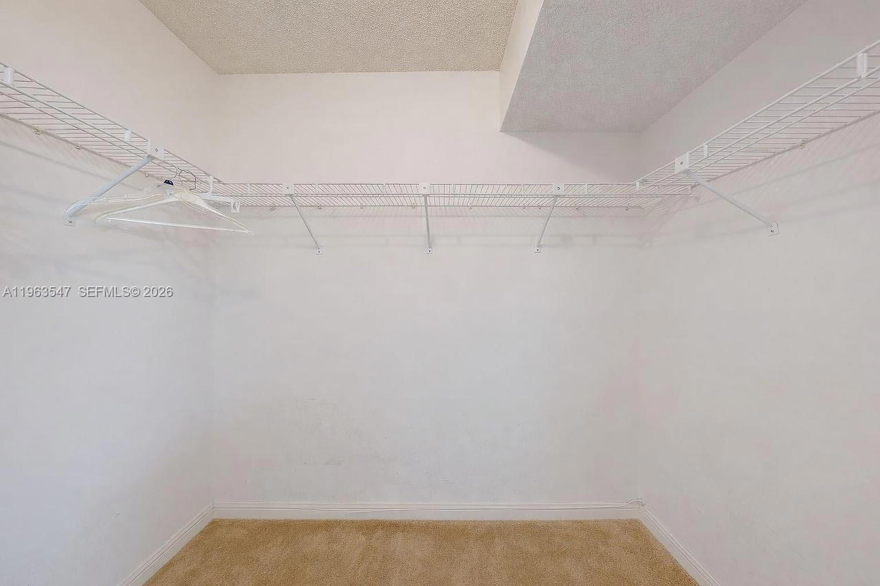 Real estate property located at 6322 112th Pl, Miami-dade, Coral Creek, Miami, FL