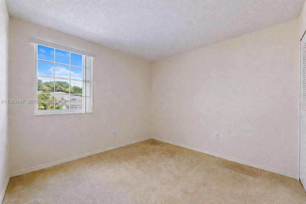 Real estate property located at 6322 112th Pl, Miami-dade, Coral Creek, Miami, FL