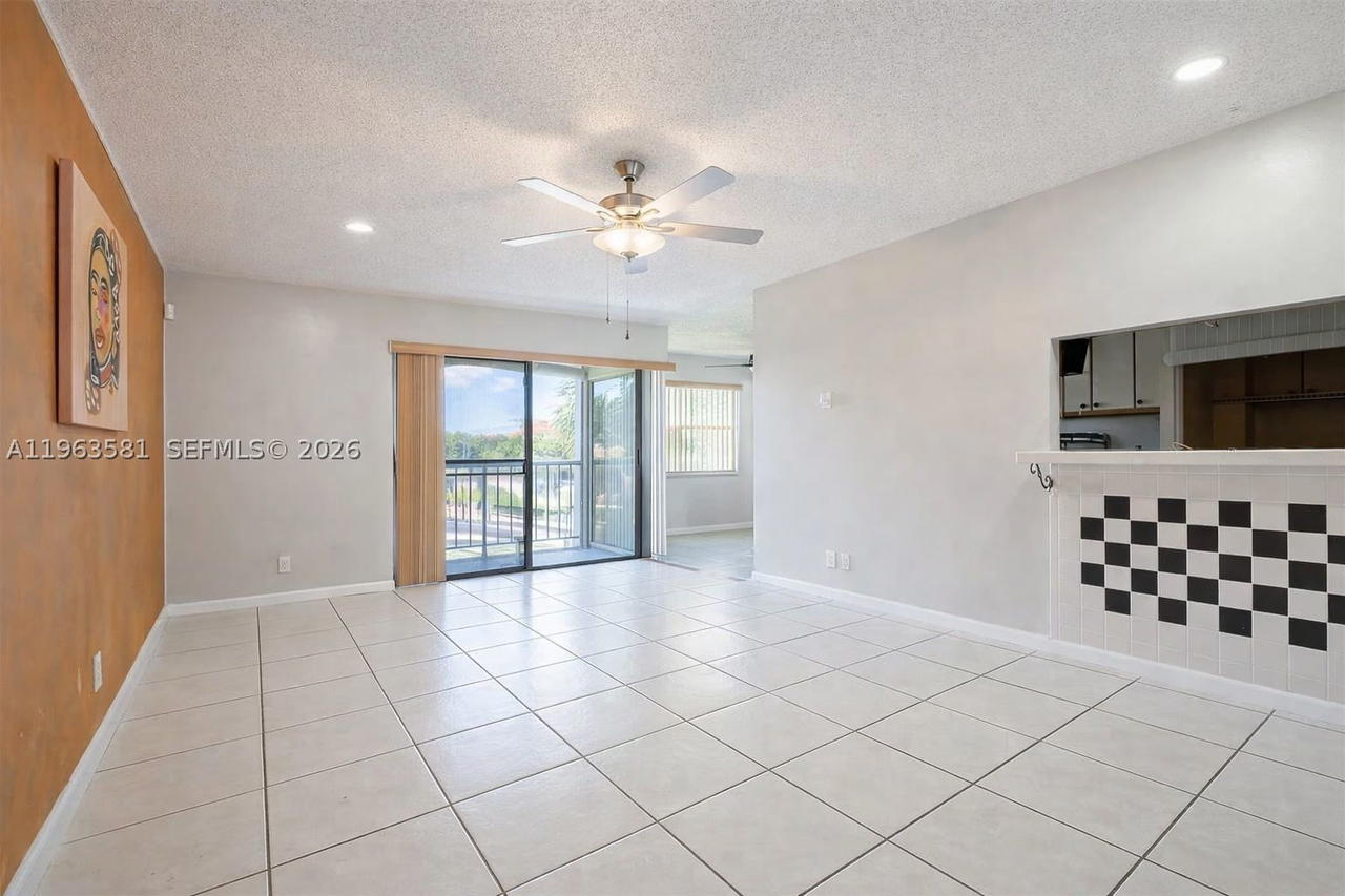Real estate property located at 2075 46th Ave I201, Broward, Newport At Lauderhill Con, Lauderhill, FL