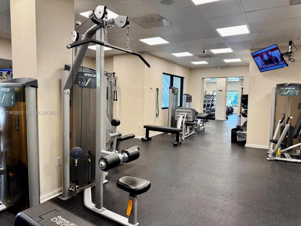 Real estate property located at 2333 Brickell Ave #2607, Miami-dade, Brickell Bay Club Condo, Miami, FL