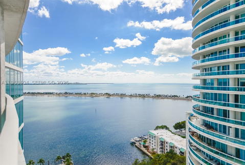Real estate property located at 2101 Brickell Ave #2009, Miami-dade, Skyline On Brickell Condo, Miami, FL