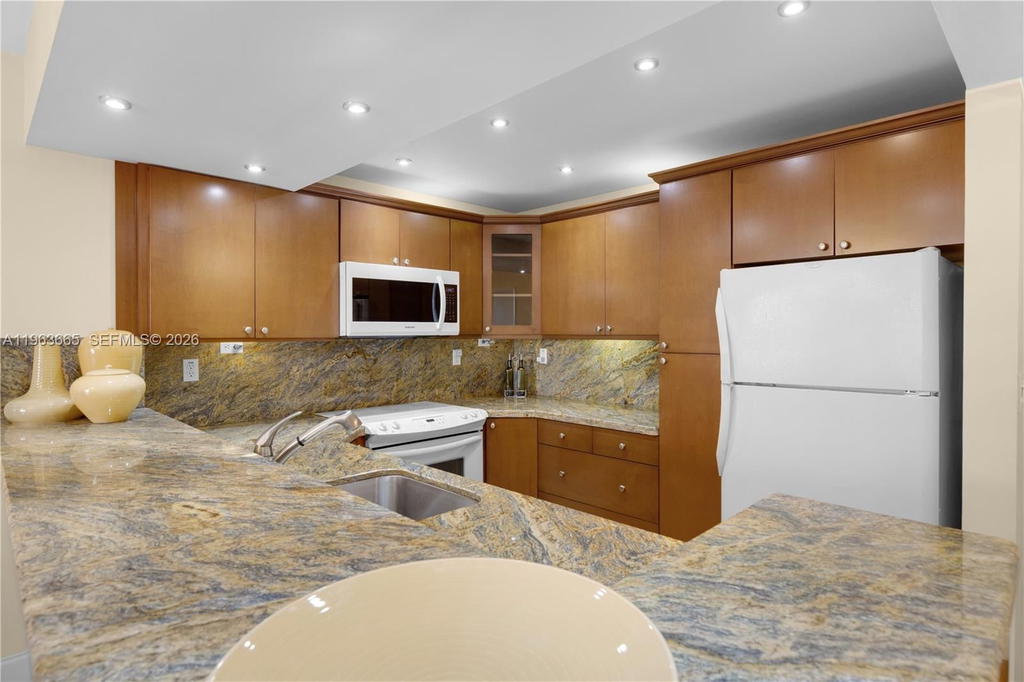 Real estate property located at 500 Three Islands Blvd #221, Broward, Olympus Condo, Hallandale Beach, FL