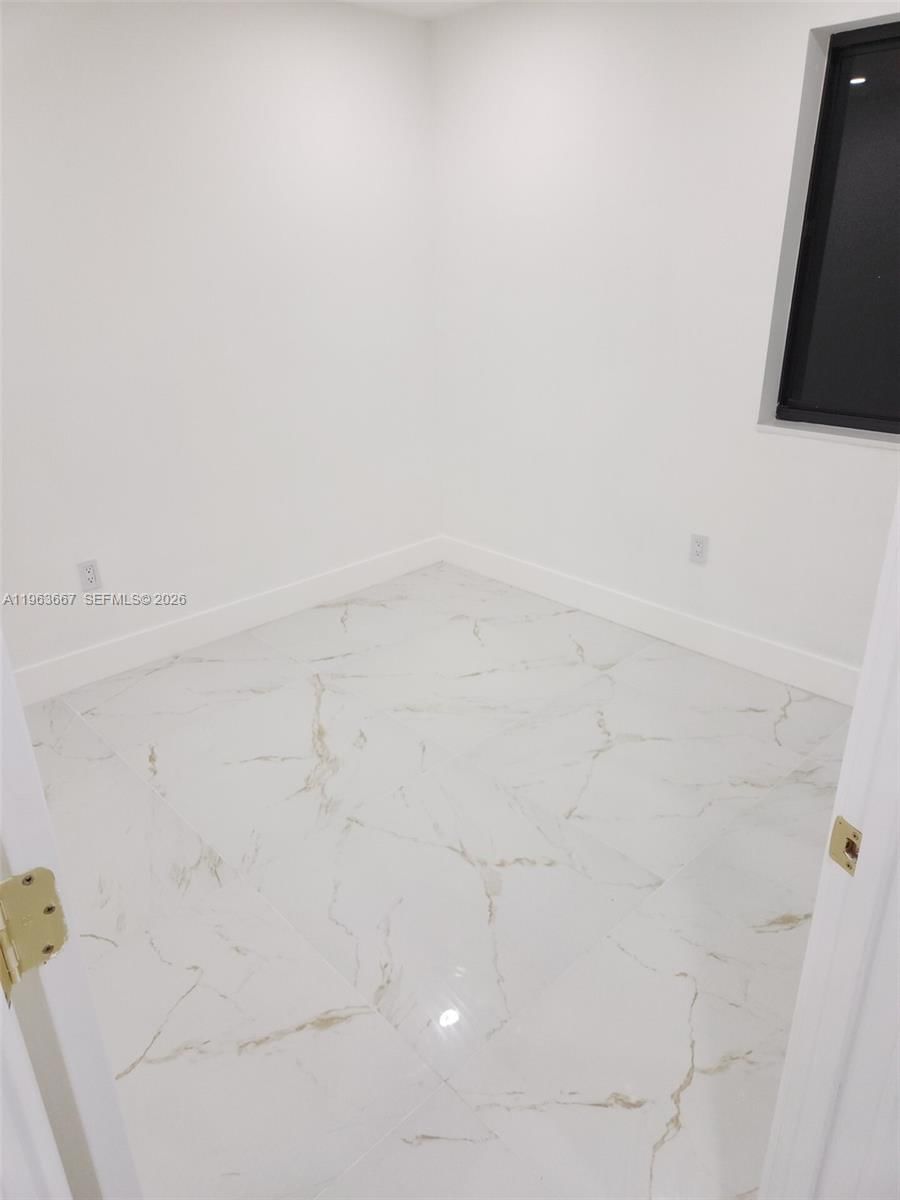 Real estate property located at 18450 56th Pl, Miami-dade, Monterrey 6th Addn, Miami Gardens, FL