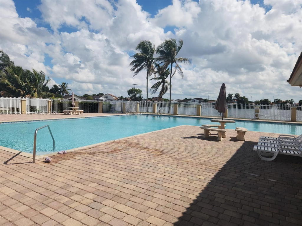 Real estate property located at 18450 56th Pl, Miami-dade, Monterrey 6th Addn, Miami Gardens, FL