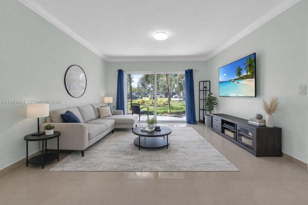 Real estate property located at 17101 57th Ave #110, Miami-dade, El Palmar Condo, Miami Gardens, FL