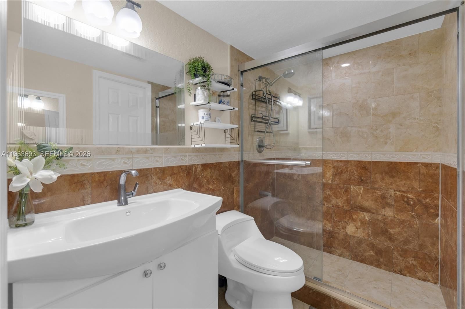 Real estate property located at 17101 57th Ave #110, Miami-dade, El Palmar Condo, Miami Gardens, FL