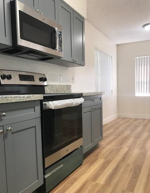 Real estate property located at 9999 Summerbreeze Dr #414, Broward, Summerbreeze Condo, Sunrise, FL