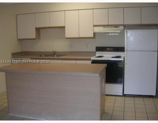 Real estate property located at 4055 Mcnab Rd H303, Broward, Windward Lakes Condo, Pompano Beach, FL