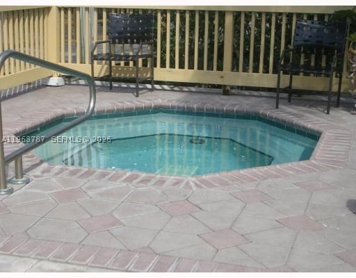Real estate property located at 4055 Mcnab Rd H303, Broward, Windward Lakes Condo, Pompano Beach, FL