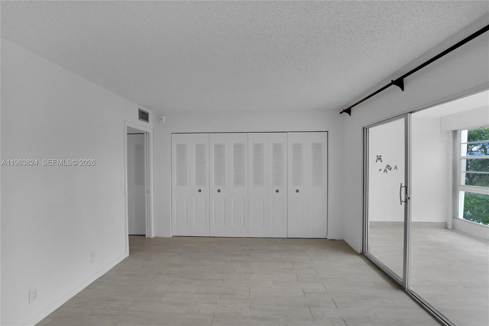 Real estate property located at 4035 Durham B #4035, Broward, Durham B Condo, Deerfield Beach, FL