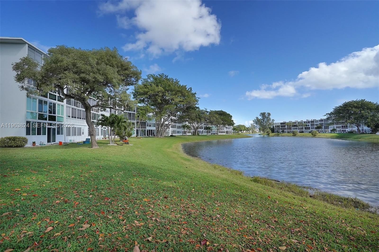 Real estate property located at 4035 Durham B #4035, Broward, Durham B Condo, Deerfield Beach, FL