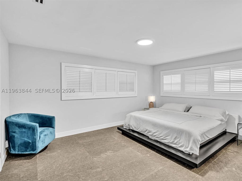 Real estate property located at 840 Southlake Dr, Broward, Hollywood Lakes Section, Hollywood, FL
