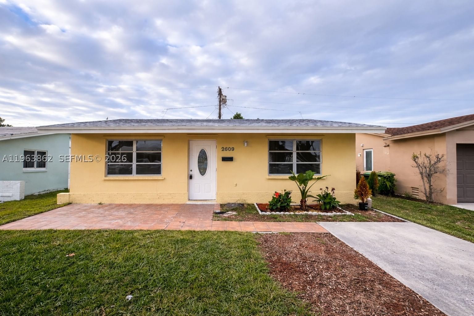 Real estate property located at 2609 54th St, Broward, Tamarac Lakes North 3rd S, Tamarac, FL