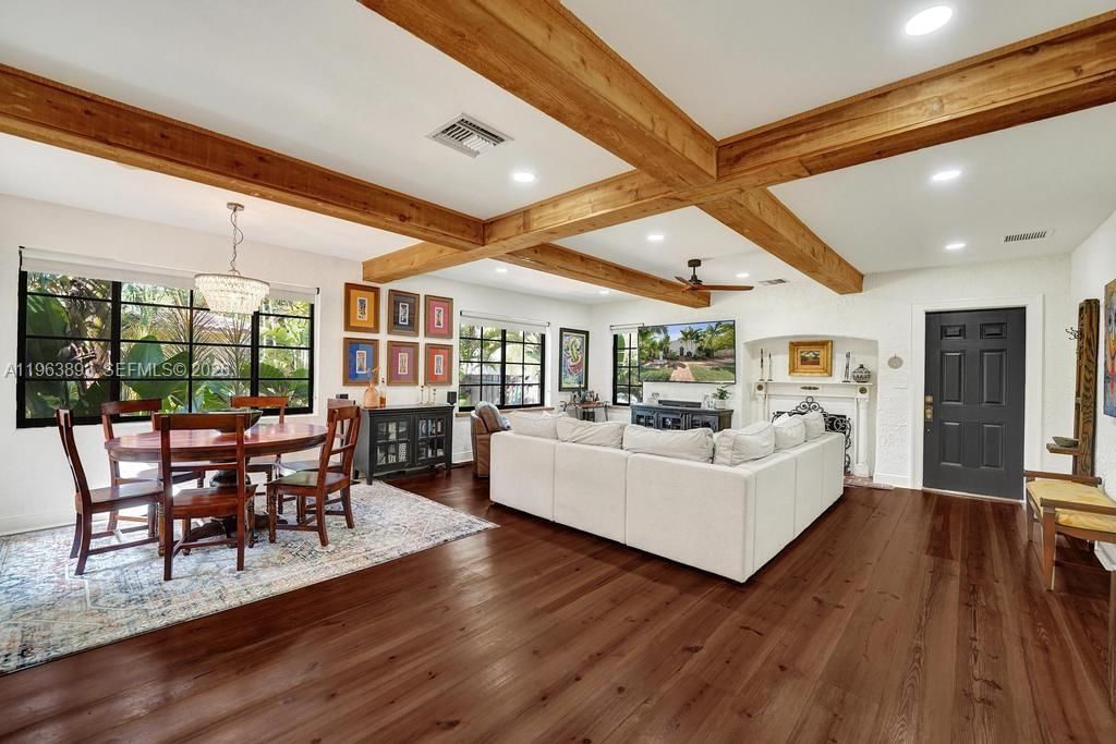 Real estate property located at 1028 Tyler St, Broward, Hollywood Lakes Section, Hollywood, FL